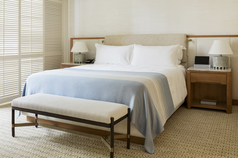 One Bedroom Suite King Pool View Poolside Sunset