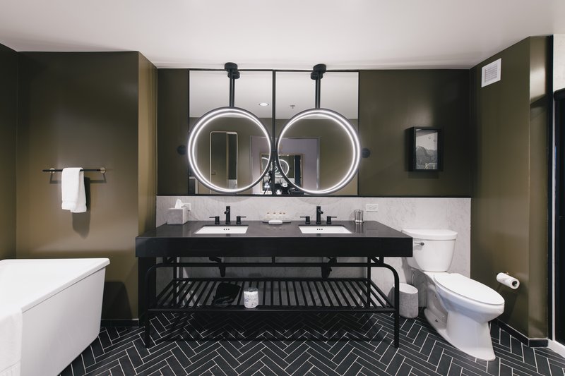Hotel Indigo Columbus at Riverfront Place