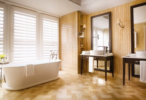 The Explorer's Penthouse - Bathroom