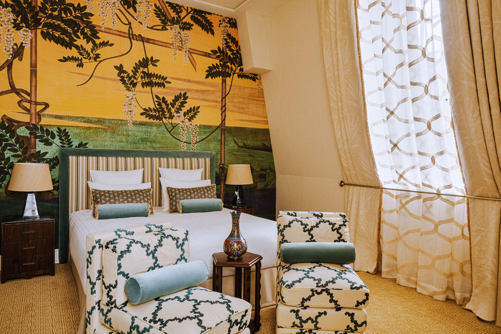 Guest photo
