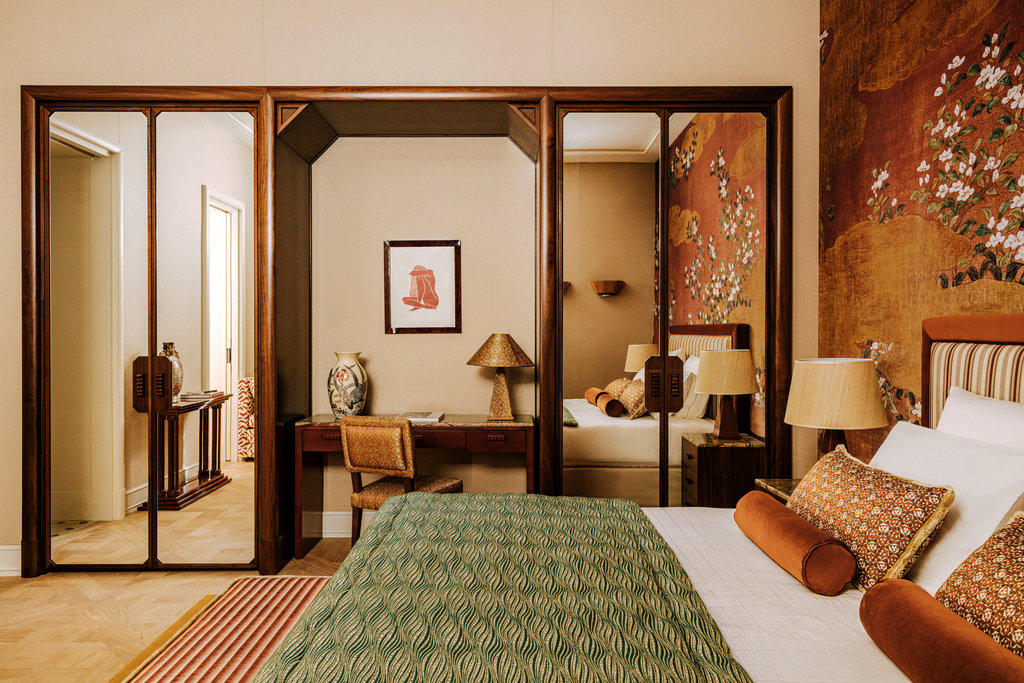 Guest photo