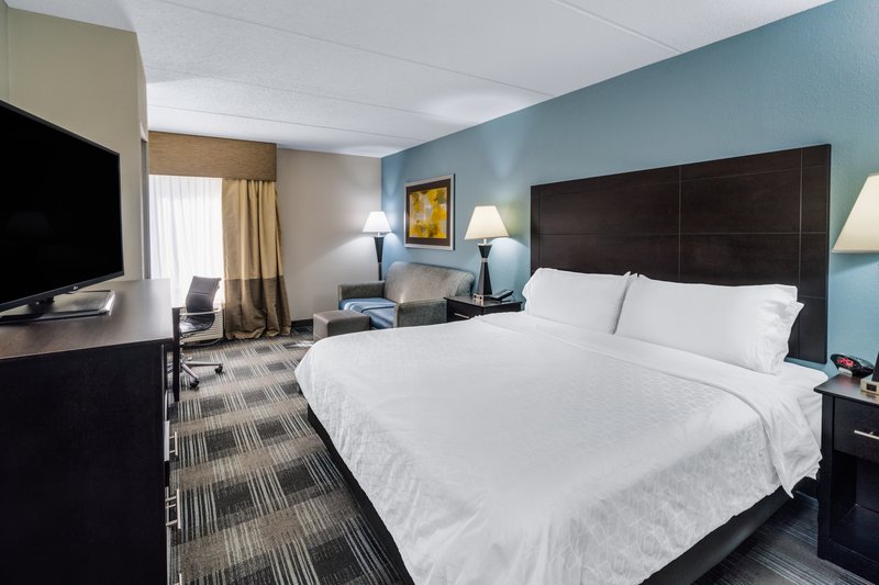 HOLIDAY INN EXP FORSYTH I 75