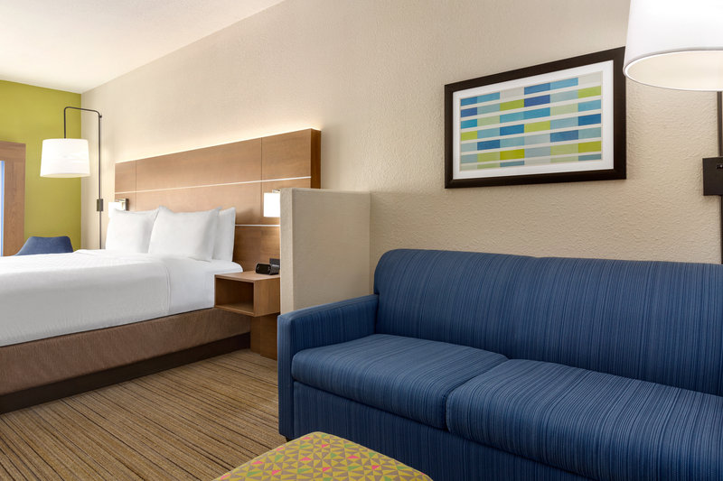 HOLIDAY INN EXP STES MISSION