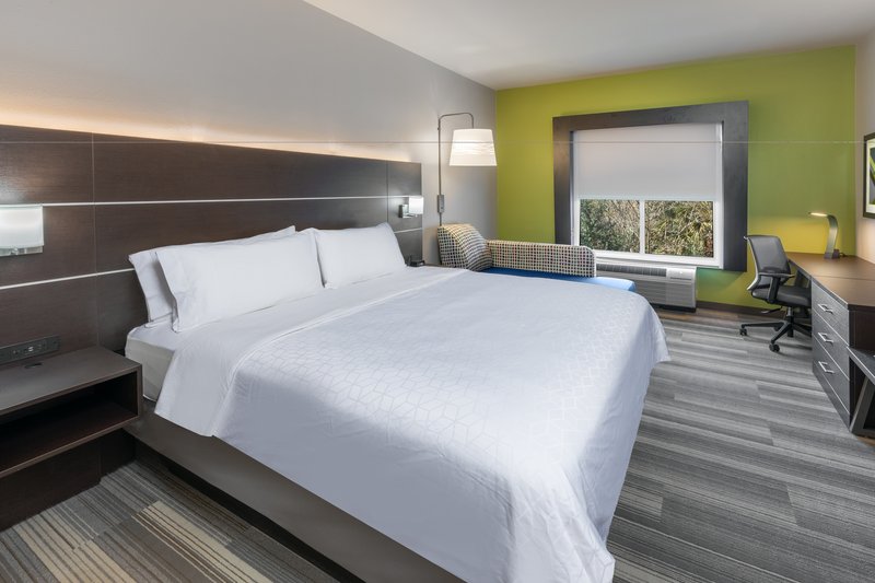 HOLIDAY INN EXP STES PICAYUNE