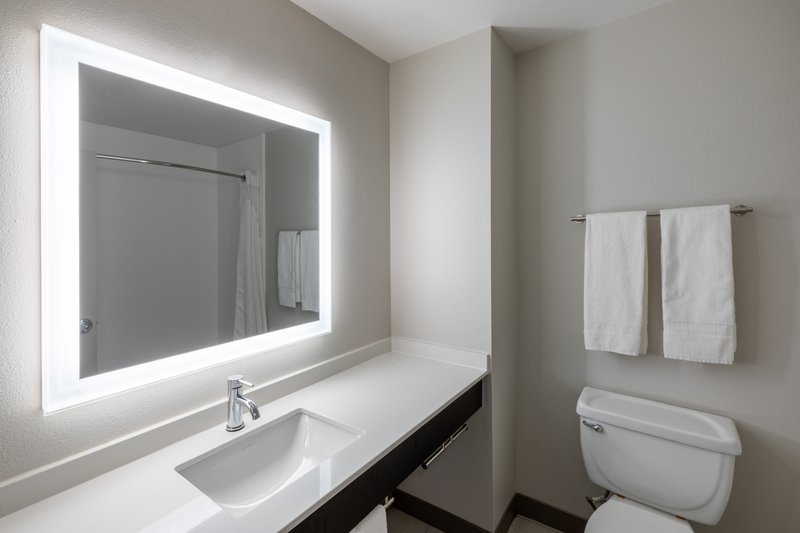 HOLIDAY INN EXPRESS MINDEN