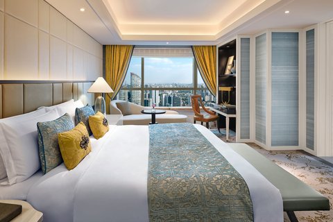 Premier Deluxe Room - Bedroom