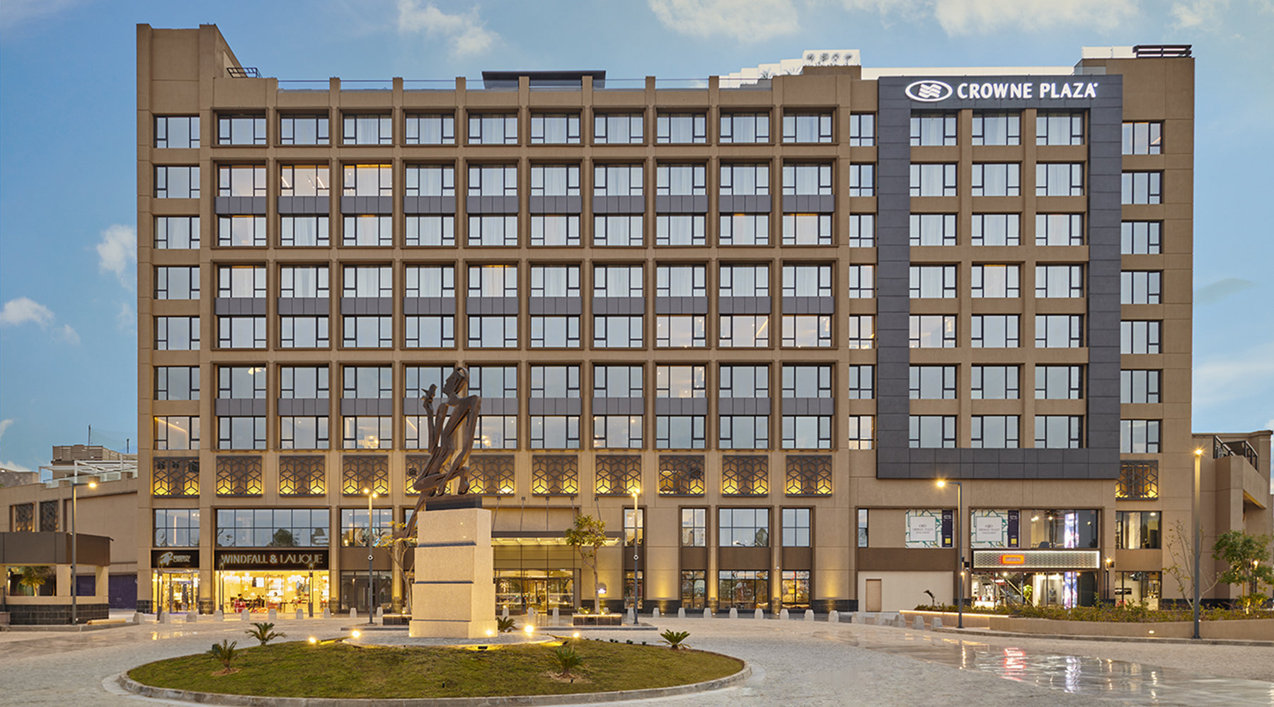Crowne Plaza West Cairo Arkan