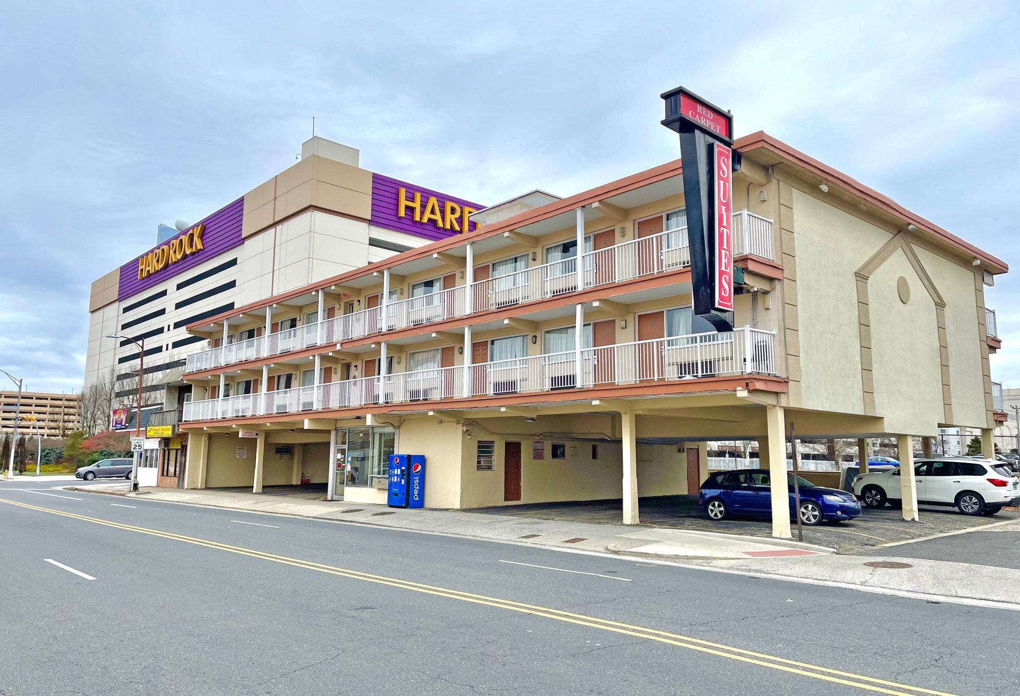 Red Carpet Inn