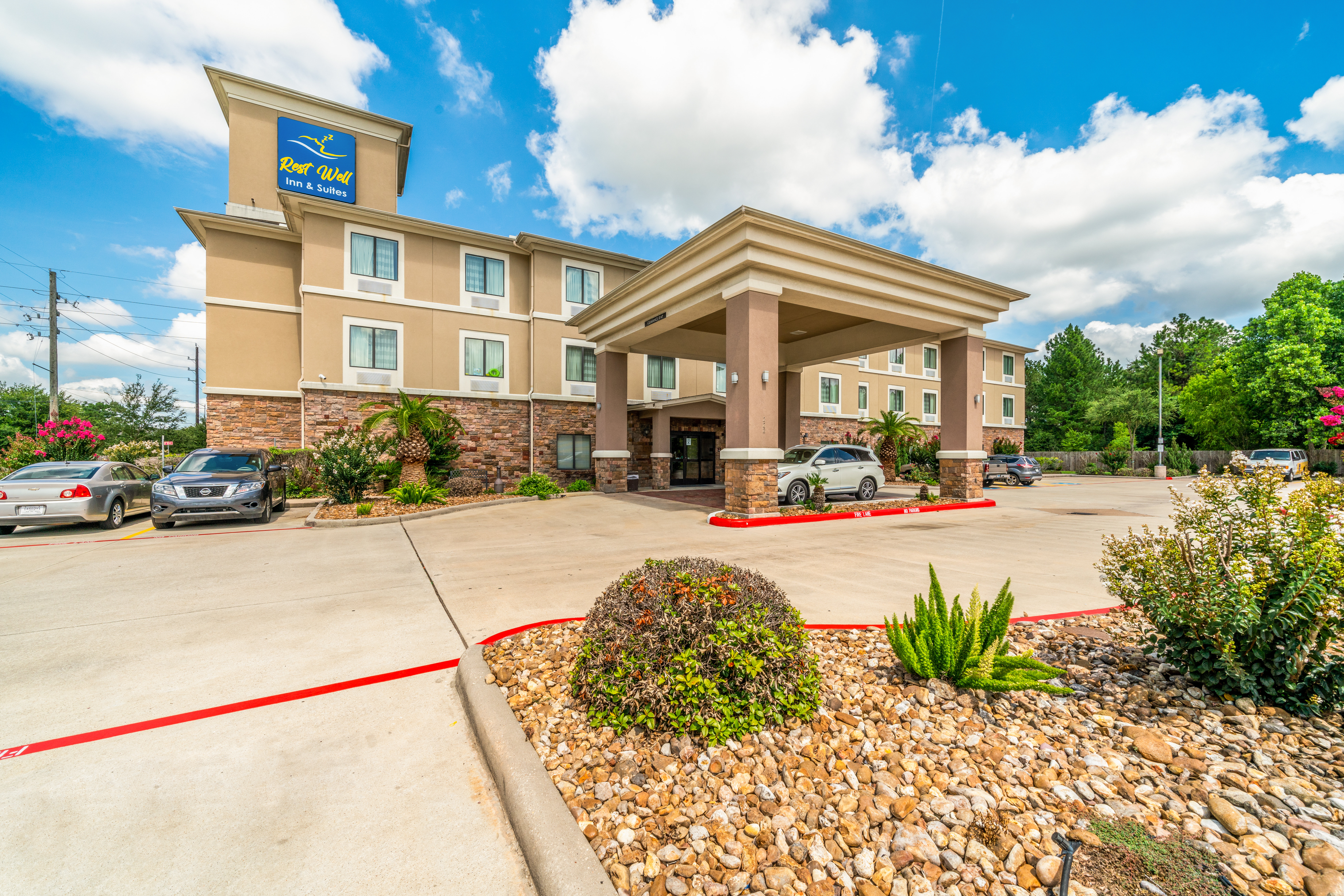 Rest Well Inn and Suites Houston I-45 N
