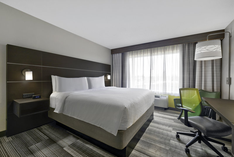 HOLIDAY INN EXP STES GRANDVIEW