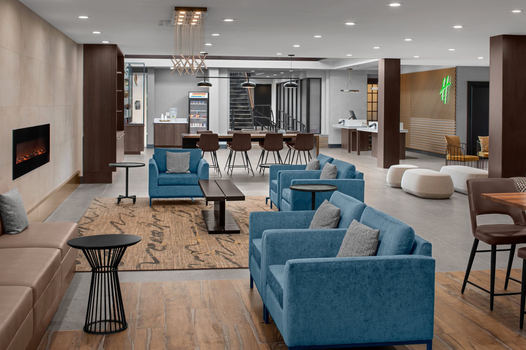 Relax in our welcoming lobby and enjoy free Wi-Fi.