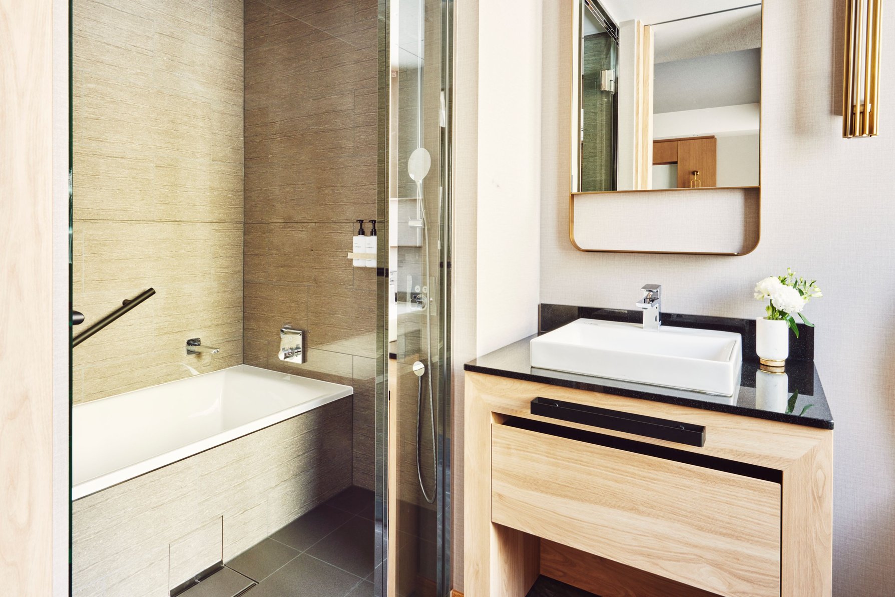 InterContinental - ANA APPI KOGEN RESORT, an IHG hotel Room Type - 2 Double Classic Slope View