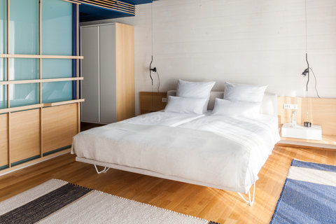 Premium Suite