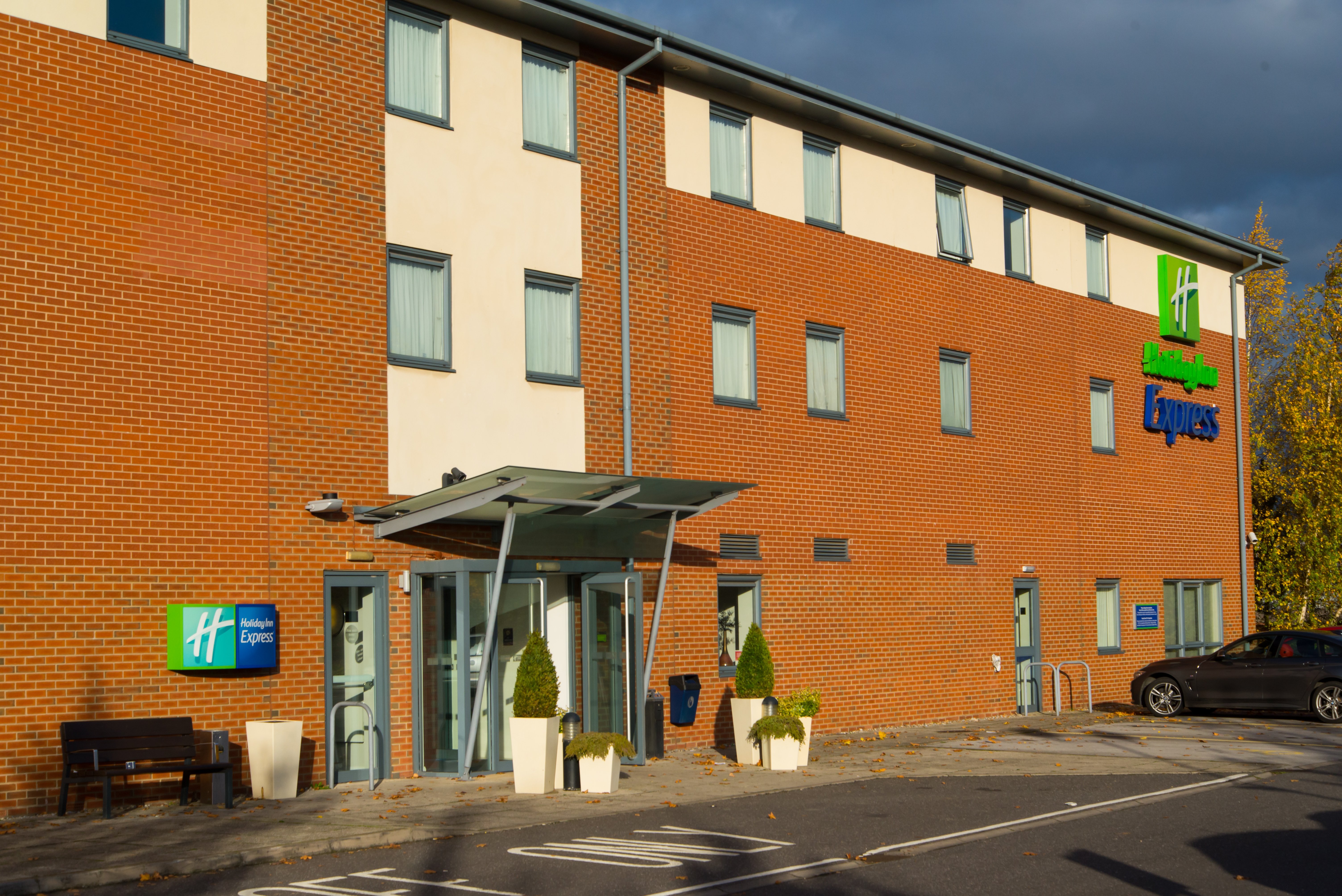 Holiday Inn Express Bedford