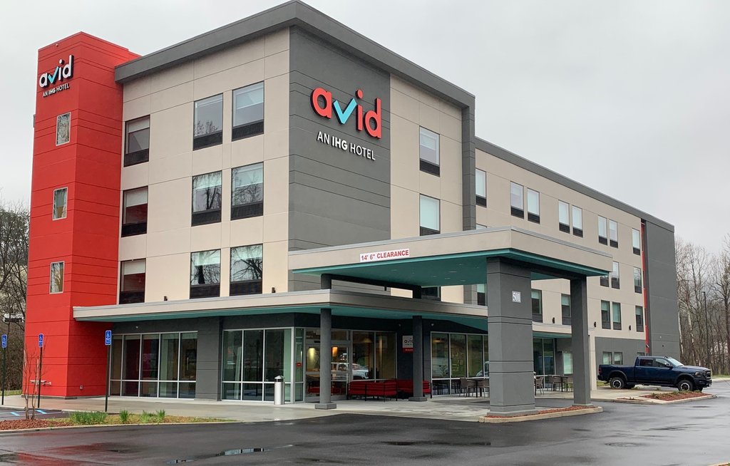 avid hotels SALEM, Roanoke
