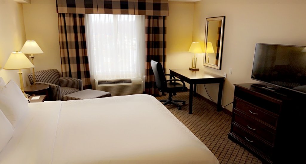 Holiday Inn Express & Suites Huntsville, Muskoka