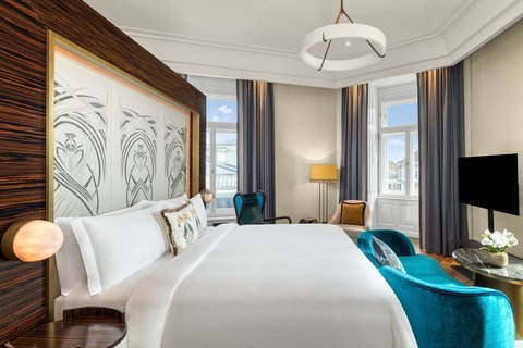 Elisabeth Bridge Suite