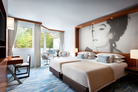 Deluxe Guest Room - Garden View with Terrace