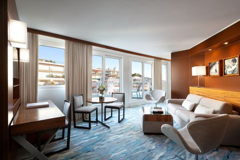 One Bedroom Suite - City View with Balcony