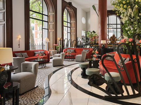 Lobby Bar