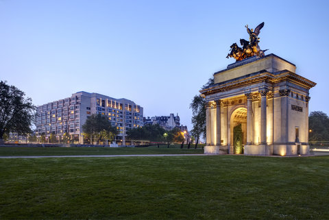 Exterior of InterContinental London Park Lane