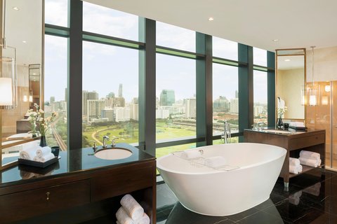 Royal Suite - Bathroom