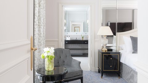 One bedroom suite