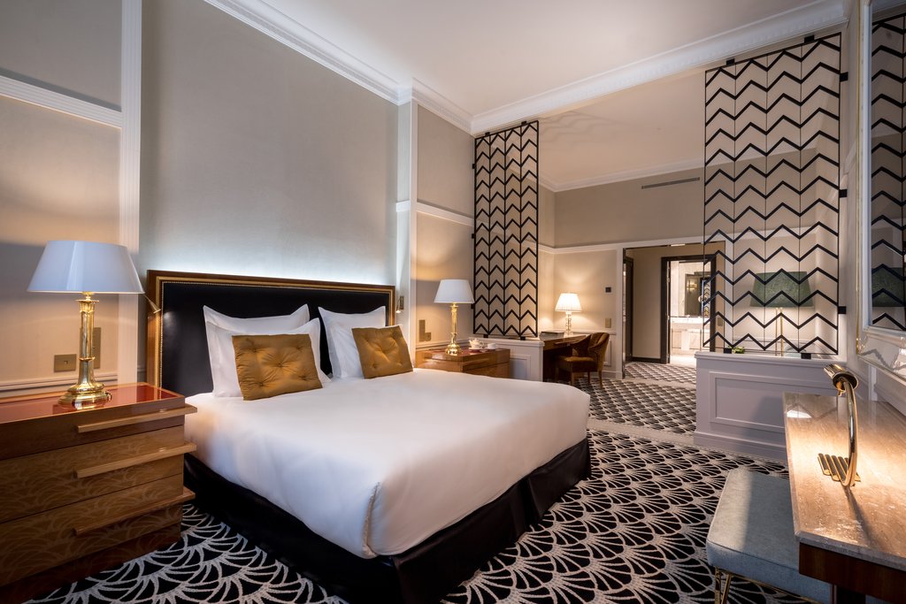 Guest photo