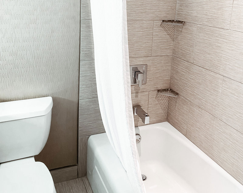 Crowne Plaza Chicago SW – Burr Ridge