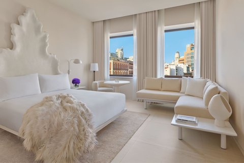 Premier Guestroom