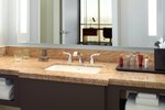 Governor Suite, Concierge level, Larger Suite, 1 King Murphy, Sofa bed