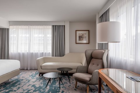 Junior Suite - Living Room