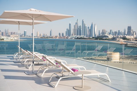 E - WOW Balcony