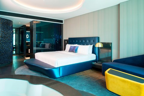W Suite - Bedroom