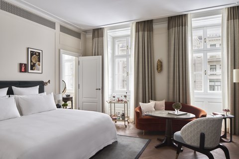 Rosewood Vienna Deluxe Suite