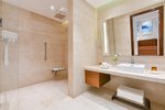 Deluxe Guest room, 1 King, Balcony