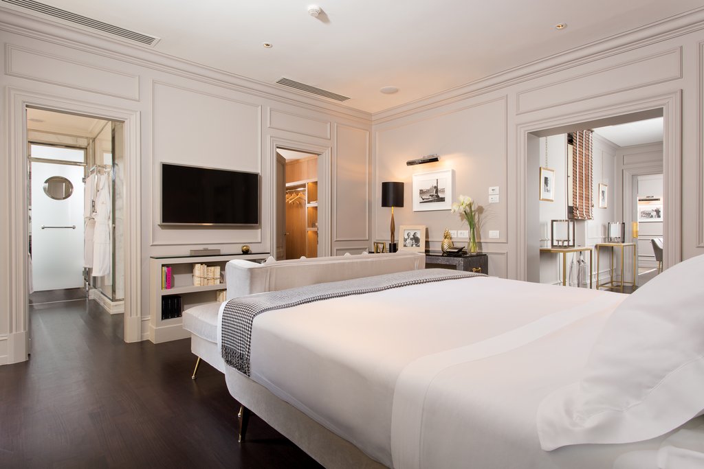 Guest photo