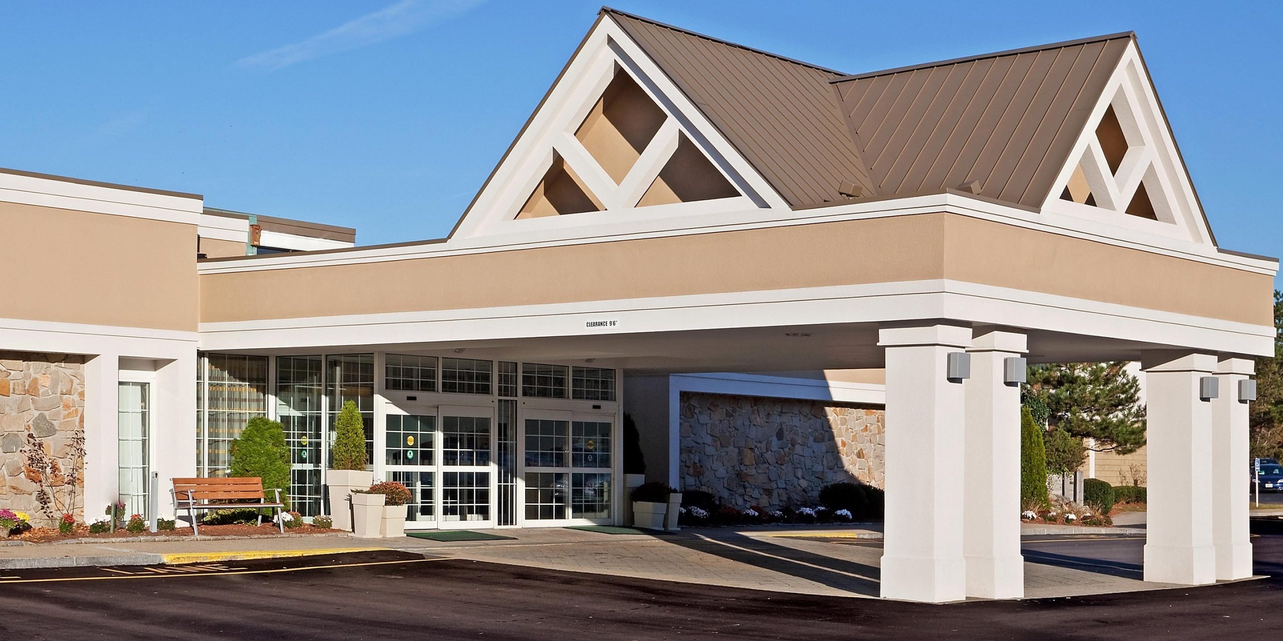 enVision Hotel & Conference Center