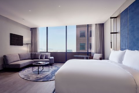 Deluxe King City View