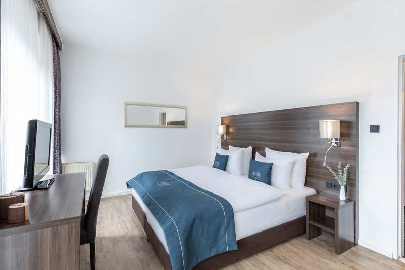Hotel Continental Frankfurt - Photo 4