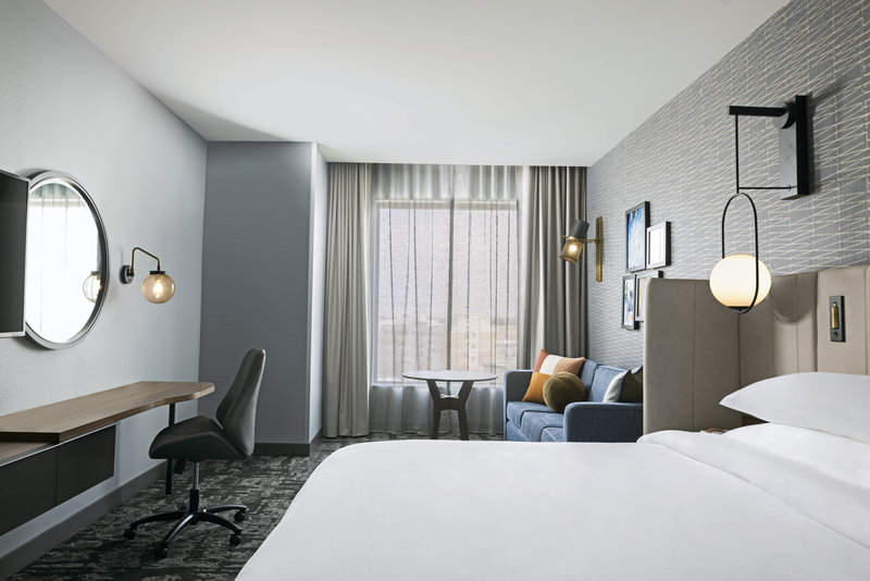 Crowne Plaza Kearney