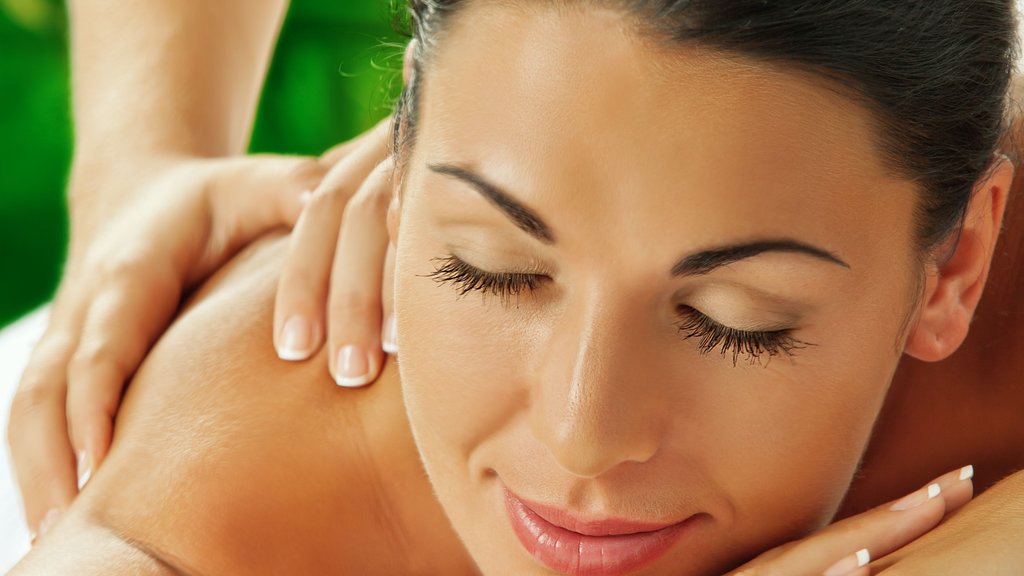 Treatments and facials at Holiday Inn Dubai Festival City Spa