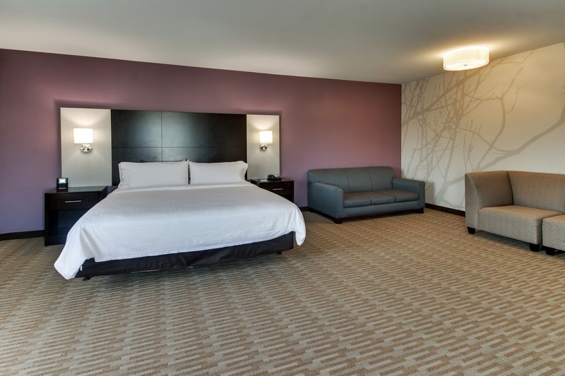 Holiday Inn Express Cheektowaga North East
