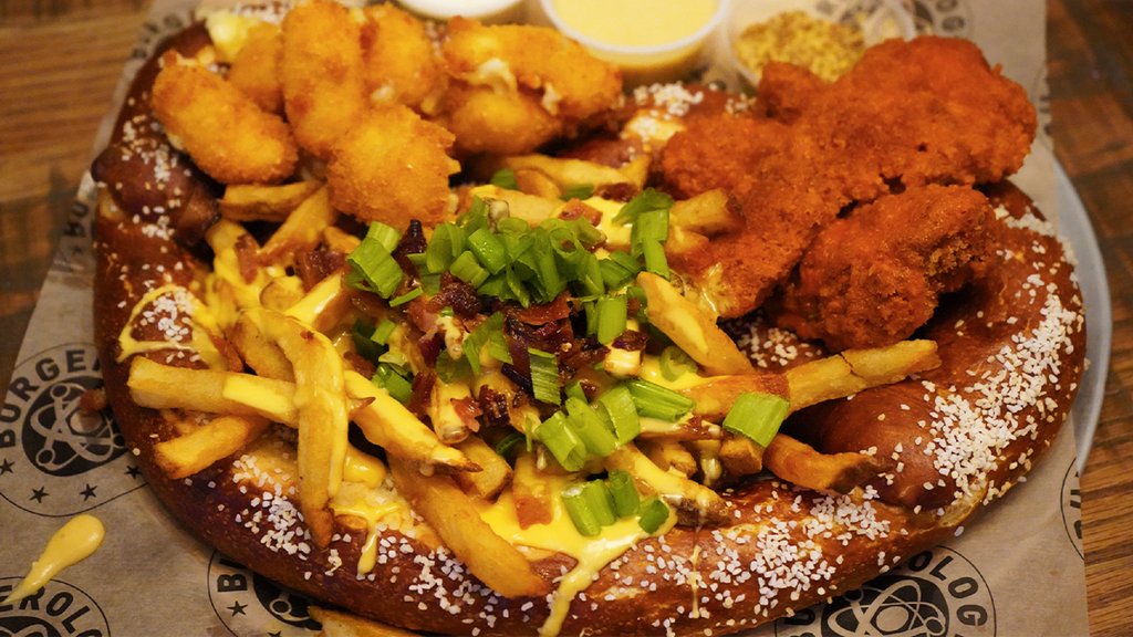 Crowne Plaza HY36 Midtown Manhattan by IHG - Burgerology Sampler Platter