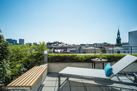 Urban Terrace Guest Room - Terrace
