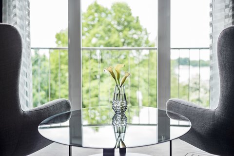Executive Lake View/Junior Lake Suite