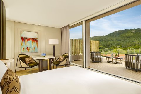 Sintra Suite