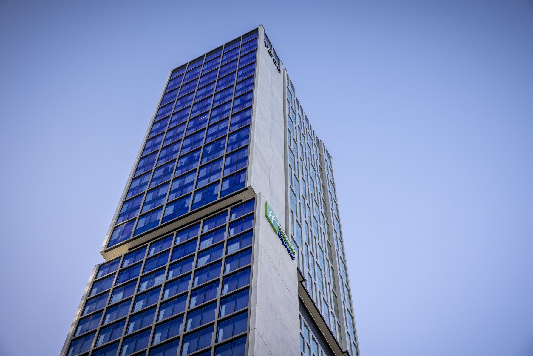 Holiday Inn Express Auckland City Centre by Ihg, an IHG Hotel - Holiday Inn Express Auckland exterior