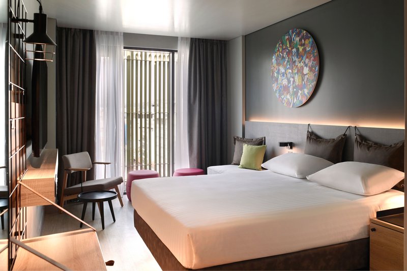 Guest room, 1 Queen, City view