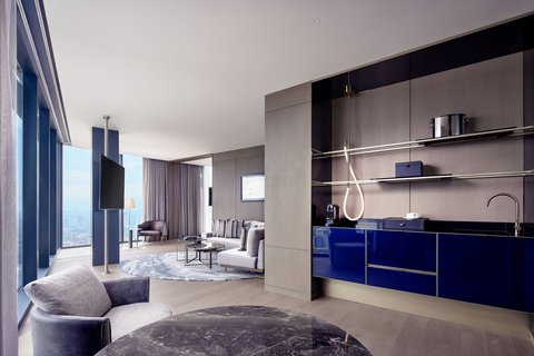 Luxury Suite Butler’s Pantry